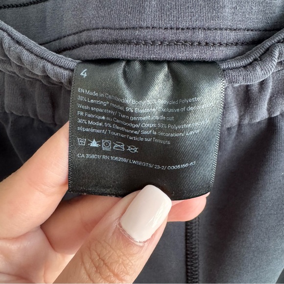 Lululemon Softstreme High Rise Navy Blue Pants Size 4 - Picture 4 of 12